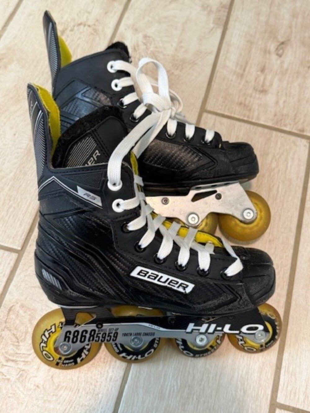 Junior Bauer RS Inline Hockey Skates
